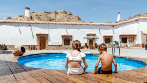 2 bedrooms house with shared pool furnished garden and wifi at Purullena